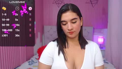 roses_liittle_ online show from July 2, 1:27 am