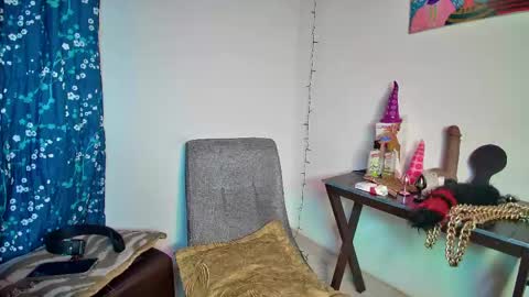 Rosh Hell online show from June 4, 2:17 am