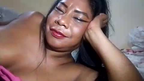 Snapshot of rosmerynava chatting on February 25, 5:19 am rosmerynavarro online show from February 25, 5:19 am