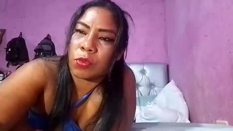 Snapshot of rosmerynava chatting on January 16, 2:19 am rosmerynavarro online show from January 16, 2:19 am