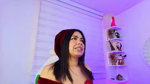   online show from December 1, 11:47 am