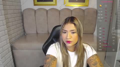 rosse jeane v online show from March 12, 3:53 am