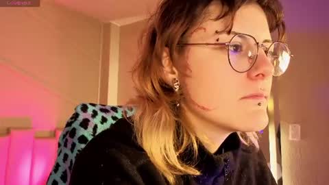 rossiie_hunt_ online show from June 25, 12:18 pm