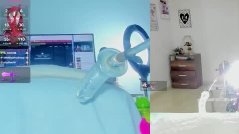 rosy_emely_ online show from February 15, 9:19 am