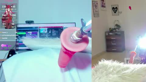 rosy_emely_ online show from February 5, 9:45 am