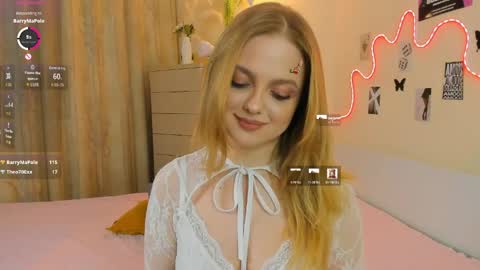 Im Luna online show from May 10, 10:34 pm