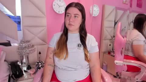 Rousse  online show from January 14, 12:54 pm