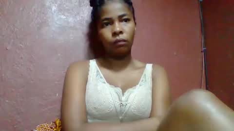 rovaelyah online show from October 22, 2:38 am