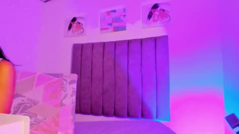 Roxane online show from January 11, 1:16 pm