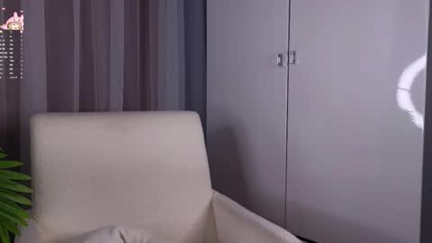 Anna Lokiss online show from February 3, 6:40 am