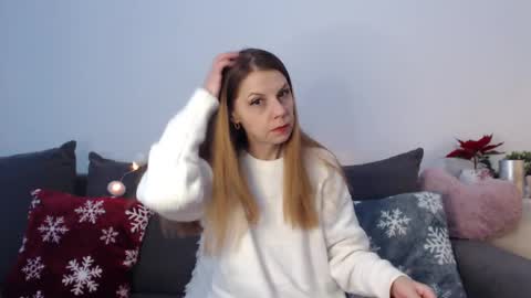 Snapshot of roxanneliss chatting on December 29, 1:49 pm roxanneliss online show from December 29, 1:49 pm