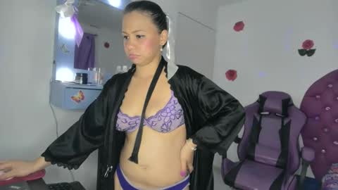 Roxy online show from March 3, 7:25 am