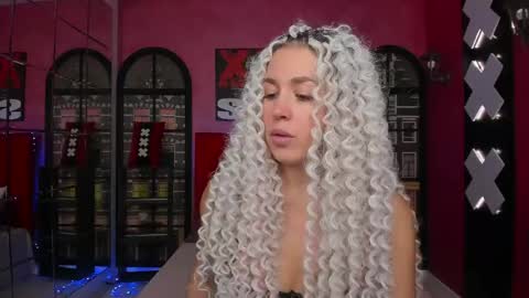 Roxy online show from May 15, 2:16 am