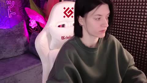 Snapshot of roxy_riot_ chatting on September 29, 2:49 am roxy_riot_ online show from September 29, 2:49 am