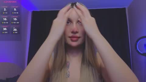 Roxy online show from November 2, 10:13 pm