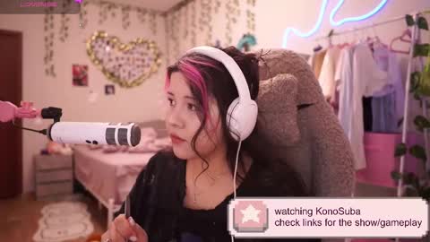 roxysuh online show from March 27, 7:54 am