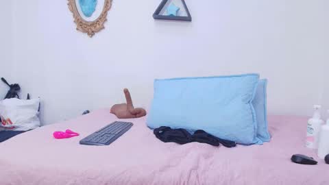 Rubi online show from November 20, 12:06 pm