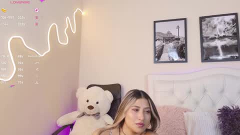 ruby ross online show from May 1, 11:19 pm