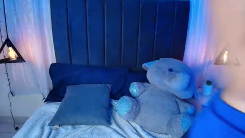 Snapshot of rubyvixxen_ chatting on October 17, 6:16 am Ruby online show from October 17, 6:16 am