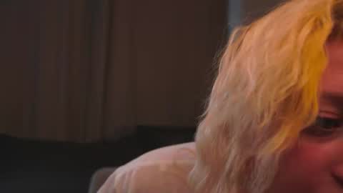 Mila online show from November 1, 5:22 am