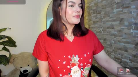 Snapshot of russcurley chatting on December 22, 9:31 pm Lorenn online show from December 22, 9:31 pm