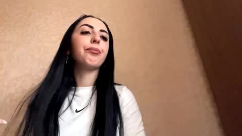 Cindy online show from November 7, 9:15 am