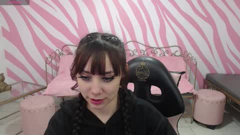 Snapshot of saabrina_ chatting on October 16, 1:14 pm Sabrina online show from October 16, 1:14 pm