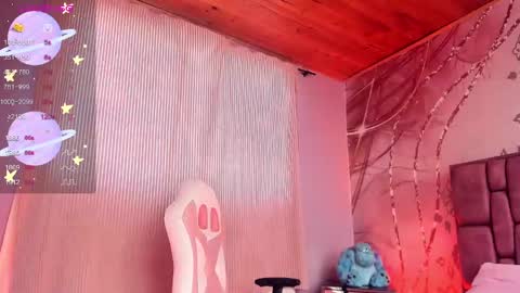 leidy  online show from December 3, 2:38 pm