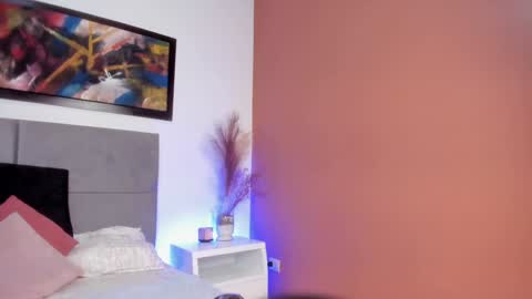 Snapshot of sabrinawarren chatting on January 15, 12:04 pm Sabrina Warren online show from January 15, 12:04 pm