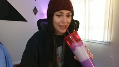 Sadie Renee  online show from December 5, 8:44 pm