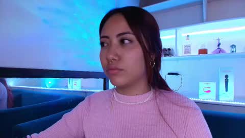 Cami online show from November 10, 7:20 pm