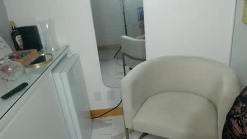 Safira online show from June 8, 11:48 pm
