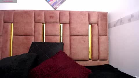 sara online show from April 7, 3:19 am