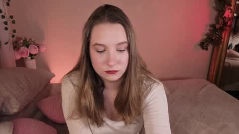 Trisha and Vincent online show from April 3, 8:40 pm