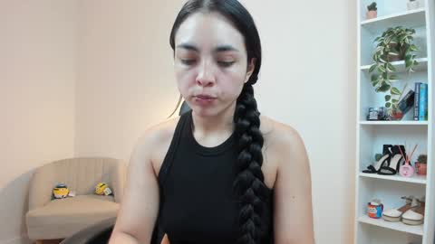 Snapshot of sakura_harper chatting on January 22, 6:10 am Sakura Harper online show from January 22, 6:10 am