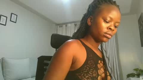 sallysasha254 online show from February 5, 5:20 am