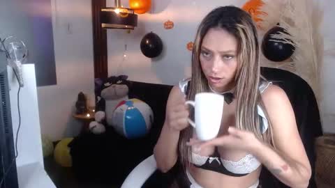 salome_drasin online show from October 30, 8:49 am