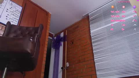 SAMANTHA online show from December 17, 11:09 pm