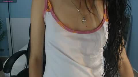 salome_veles online show from June 23, 6:50 pm