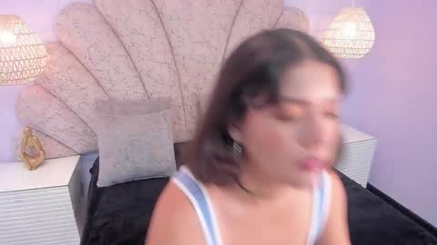 Snapshot of sam_cruz20 chatting on October 5, 12:10 pm Sam online show from October 5, 12:10 pm