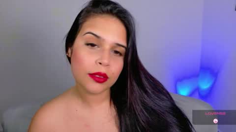 samannthaa_1 online show from February 12, 1:51 am