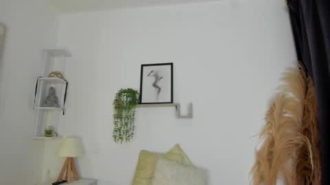 samanta online show from October 6, 1:44 am