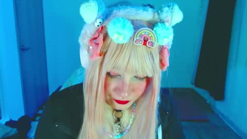 Samantha     online show from December 28, 11:48 pm