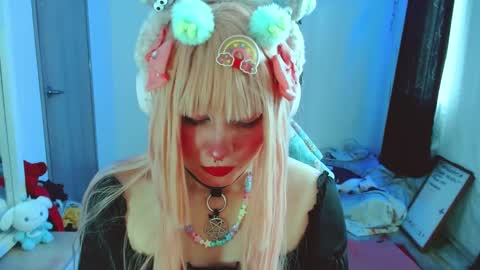 Samantha     online show from December 23, 2:50 pm