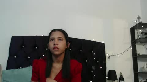 lizzy online show from December 28, 2:11 am