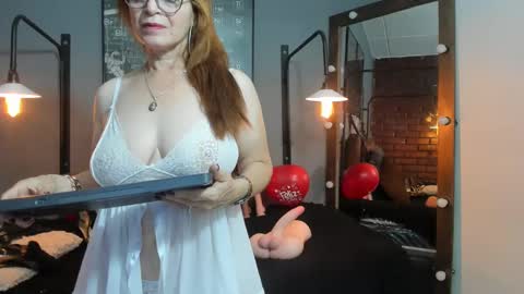 Sam online show from February 14, 9:45 am