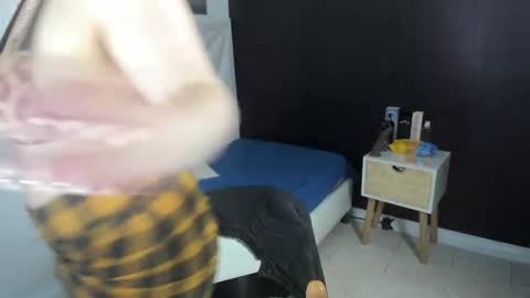 Snapshot of samanthaanderson chatting on October 7, 9:41 pm Samantha Anderson online show from October 7, 9:41 pm