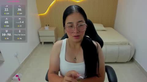   online show from February 28, 12:26 pm