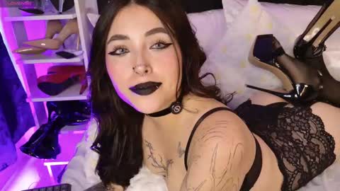 IGSamanthaGrant 10 online show from October 29, 1:47 pm