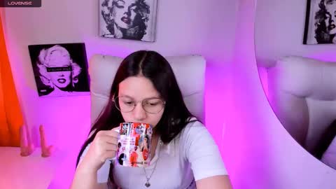 Samantha online show from March 15, 7:27 pm